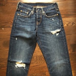 Levi Ripped Jeans Size 24